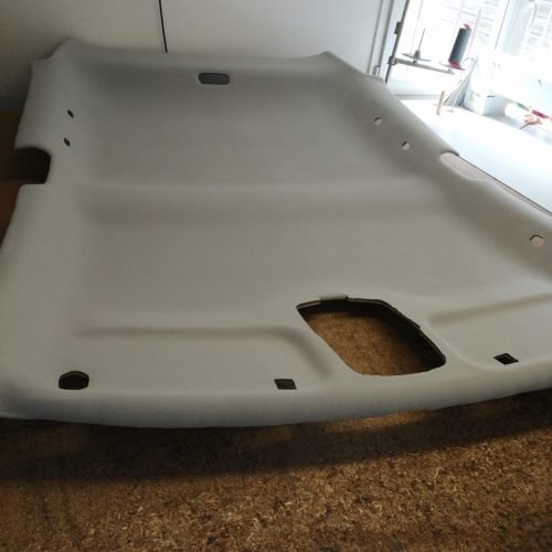 Réfection ciel de toit voiture