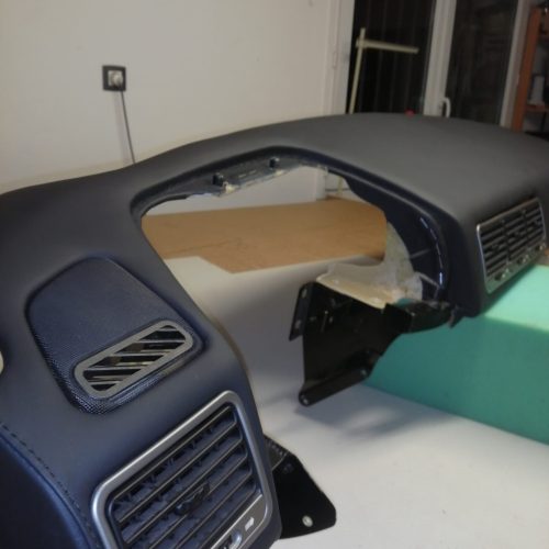 Réfection tableau de bord Ferrari