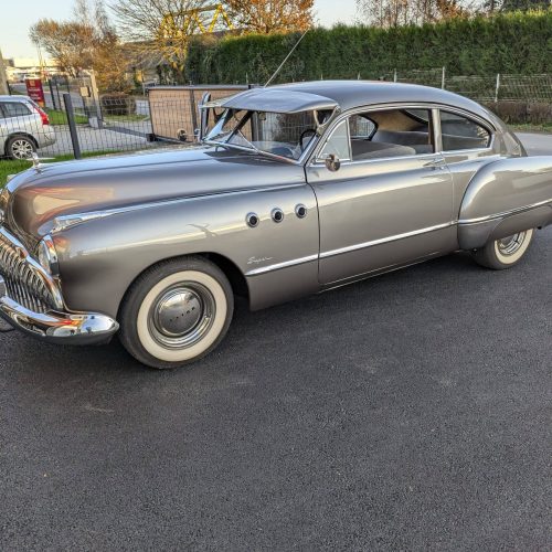 Buick Super Sedanet 1949 en restauration